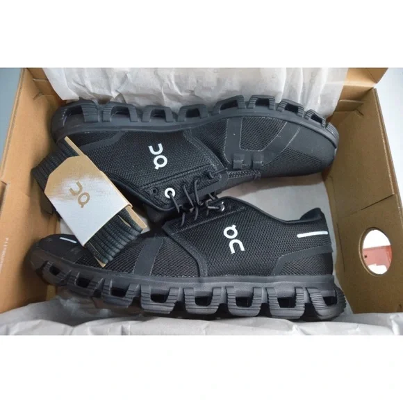 On Cloud 6 Men’s Sz 7 M Black - Authentic